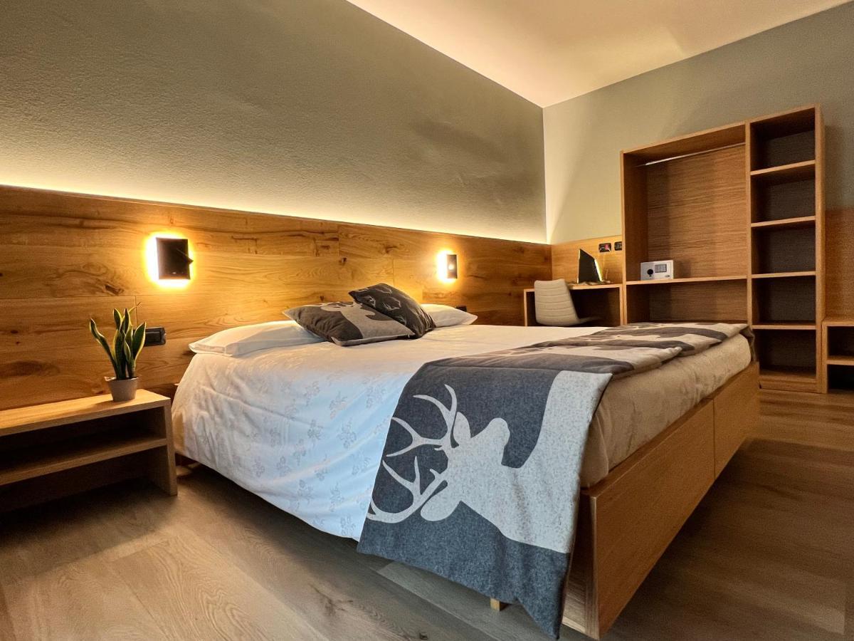 Family Hotel La Perla Fiera Di Primiero Εξωτερικό φωτογραφία