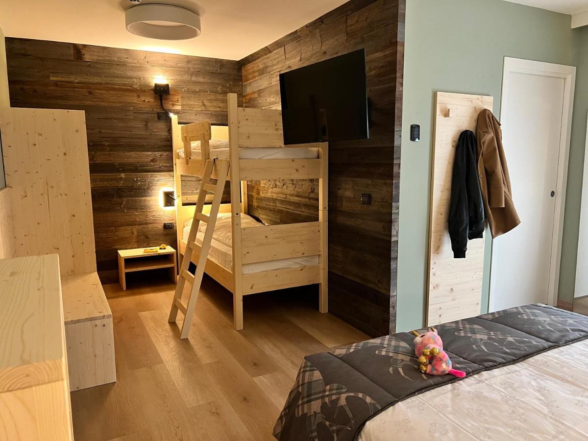 Family Hotel La Perla Fiera Di Primiero Εξωτερικό φωτογραφία
